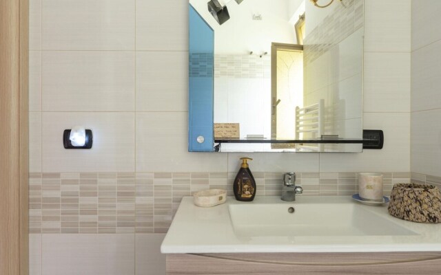 Traditional Holiday Home in Fontane Bianche With Pool