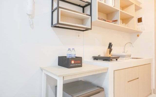 Simply Look And Tidy Studio At Tokyo Riverside Pik 2 Apartment – Guest Rooms – Jakarta
