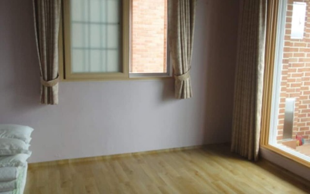 Naksan Crova Condotel