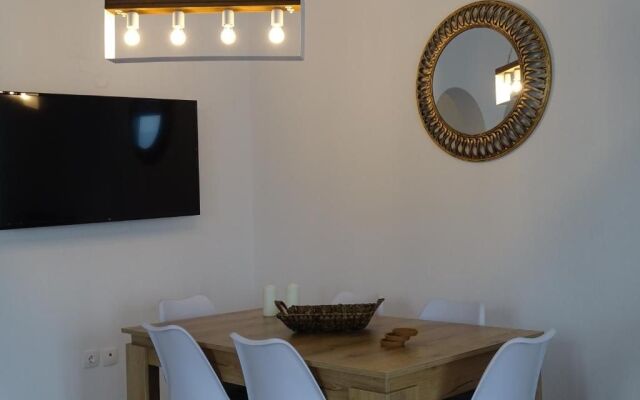 Santo Riviera House