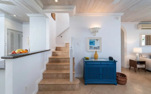Beacon Hill 305 - The Penthouse by Blue Sky Luxury