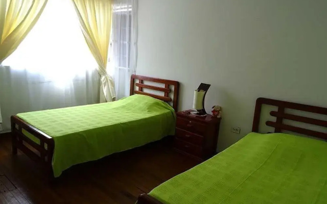 Minga House