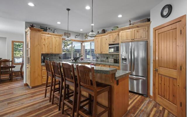 Vine Maple-Golf View-5Br/4.5Ba