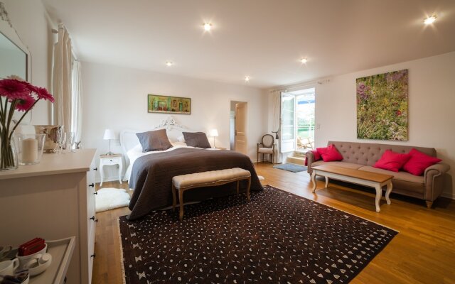 Les Charmes de Carlucet - Manor House