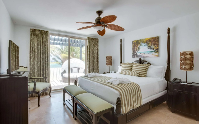 Las Terrazas Resort and Residences Ambergris