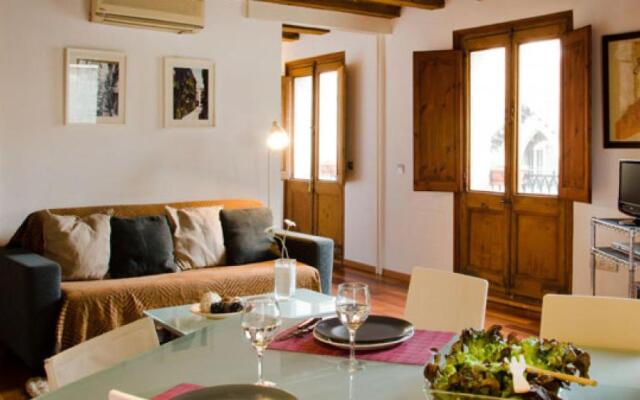 Ripoll Apartments