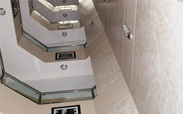 Hotel Novalux