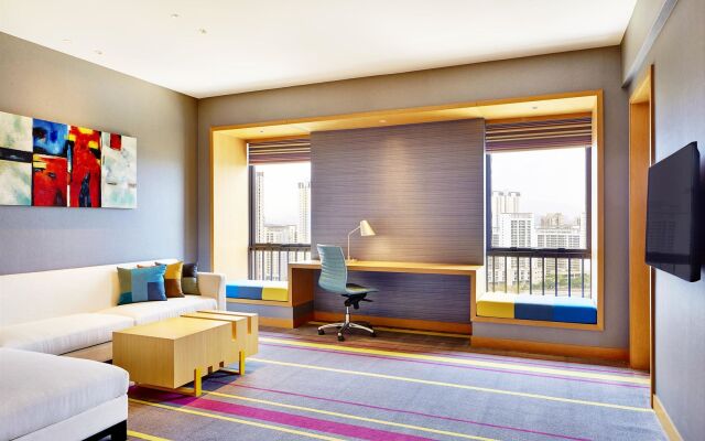Dongguan Hotel