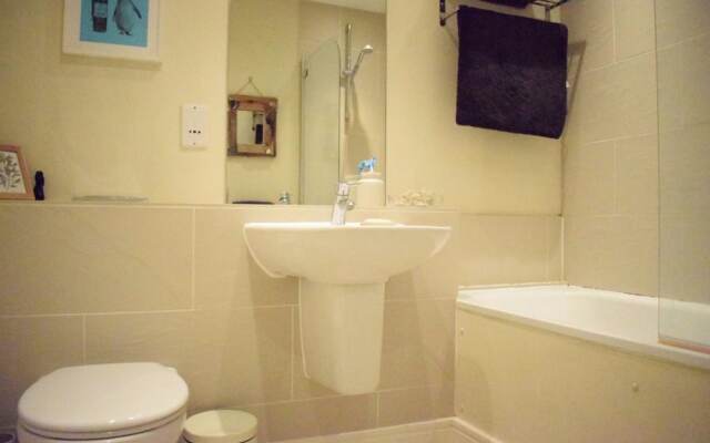 2 Bed Brixton Flat