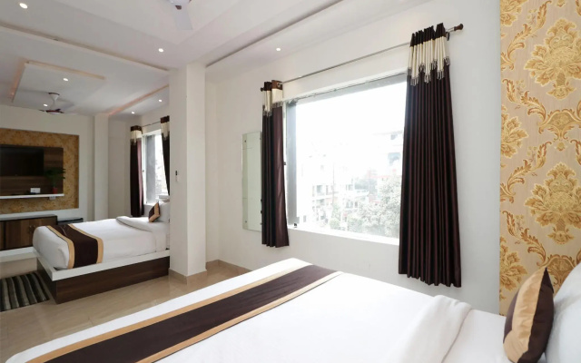 OYO 12750 Hotel Jalsa