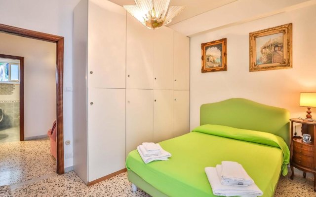 Apartment with 4 bedrooms in Amalfi