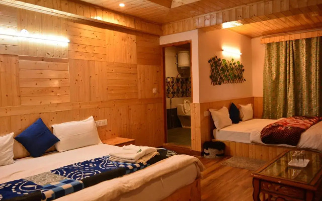 Spot On 37336 Hotel Neelgiri
