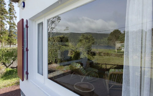 Sete Cidades Lake Lodge