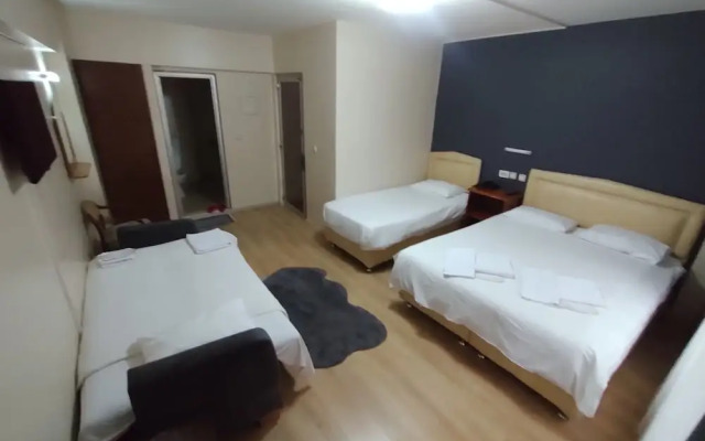 Hotel Cesmeli