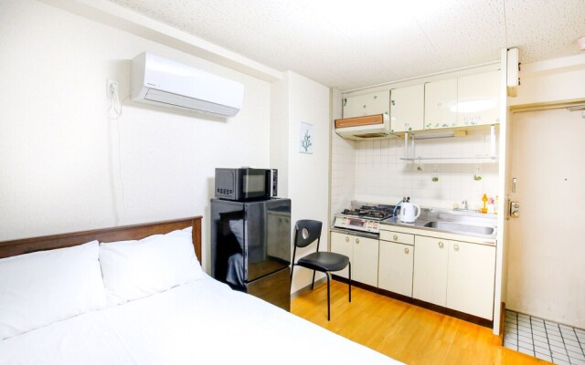 Shinsaibashi Qilv Apartments