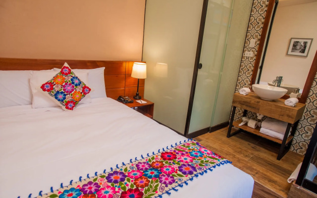 Casa Biru Hotel Boutique