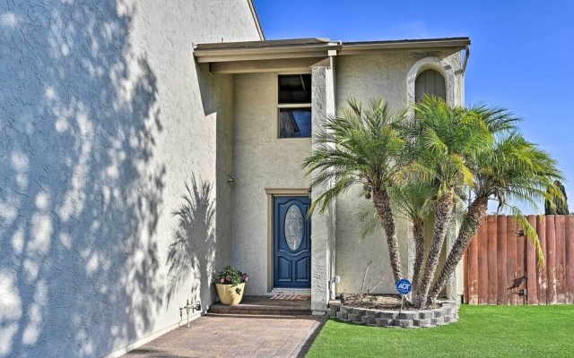 Modern Oceanside Home w/ Pool & Putting Green