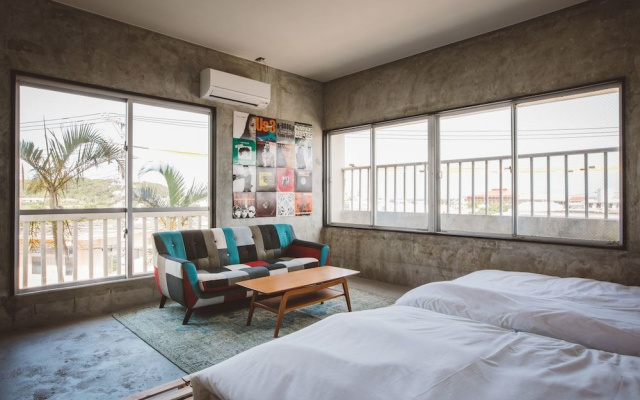 Yanbaru Hostel