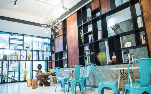 Jinglan Loft Boutique Hotel (Haidian Island Heping Avenue)