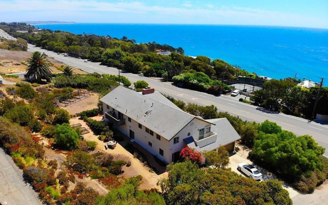 PCH 1 - Pacifica in Malibu