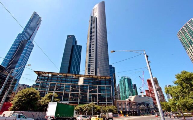 Melbourne Holiday Apartments Southbank