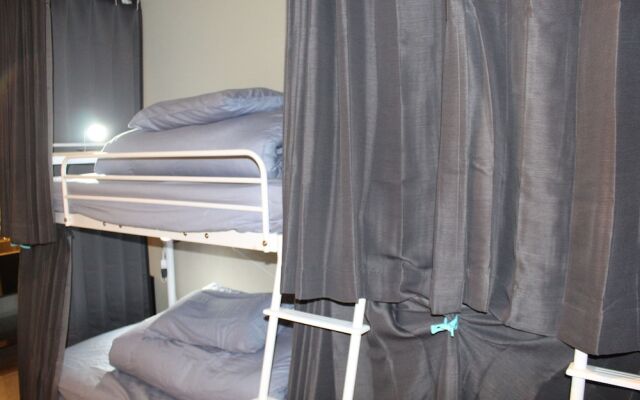 Guest House Banvina Shiroyama-Hostel