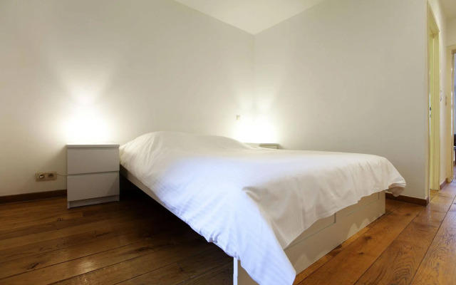 Grand Place Apartments