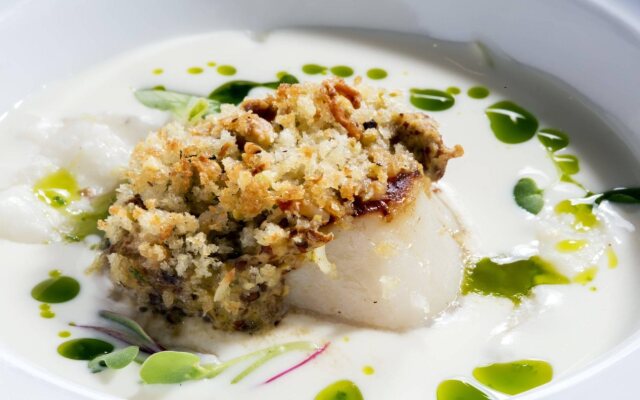 Beachside Resort & Residences