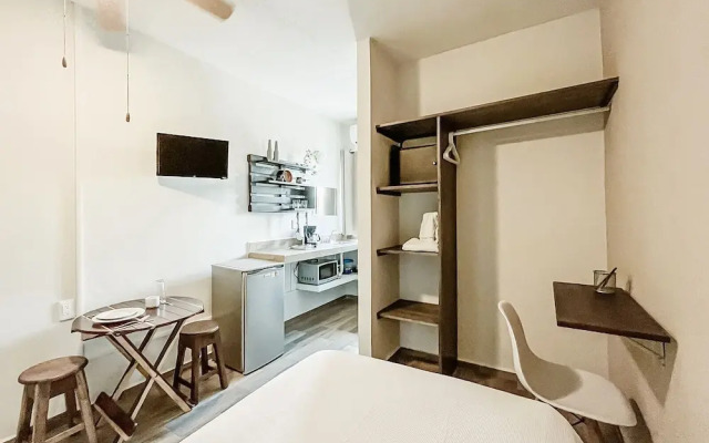 Aura Studios