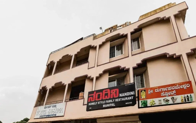 Sushma Lodge by OYO Rooms