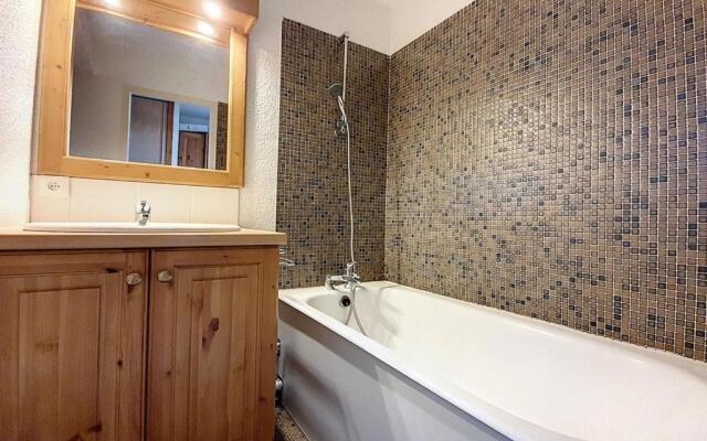 Appartement Les Menuires, 1 pièce, 3 personnes - FR-1-344-333