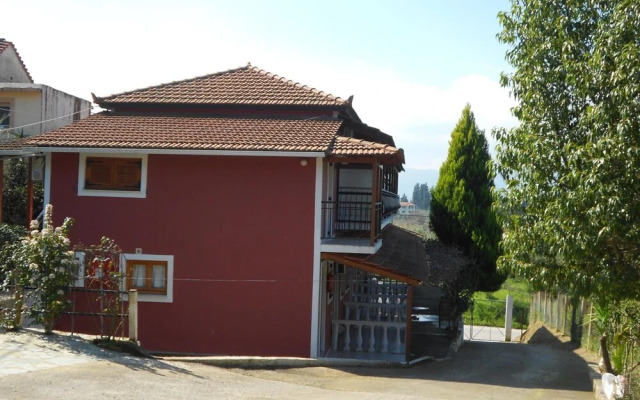 Studios Dimitris Giatras