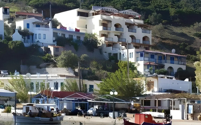 Agnanti Hotel