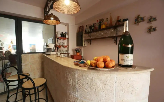 Sikania Suite