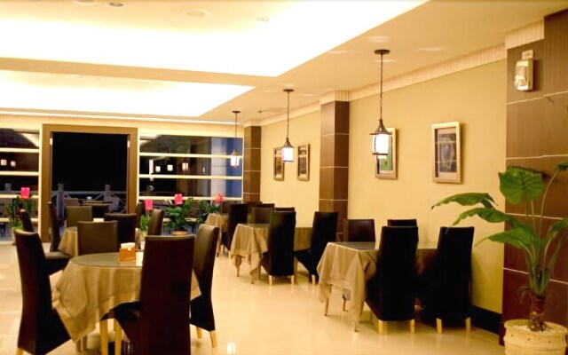 Li Chih Thanl Thuei Hot Spring & Resort