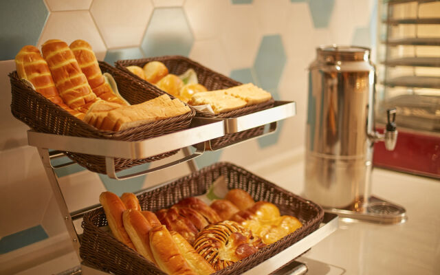 Holiday Inn Express Leshan City Square by IHG