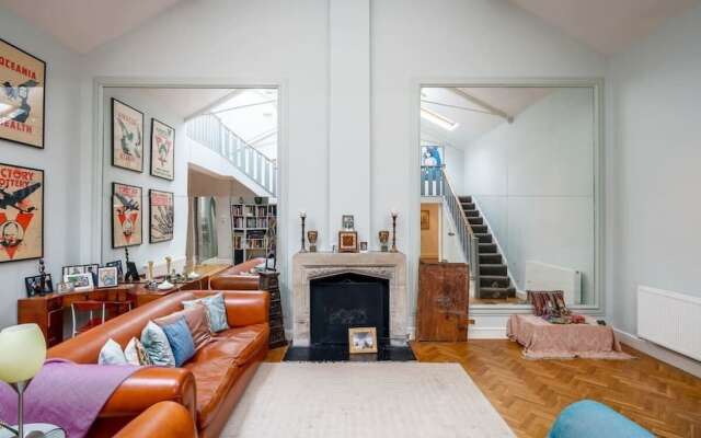 Stunning and Spacious 4 Bedroom 2 Bath in Fulham