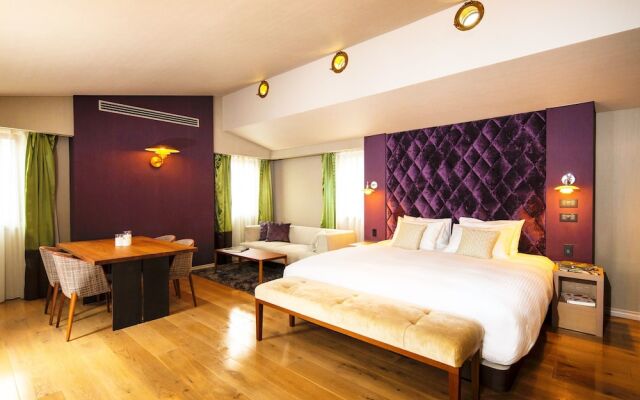 PETALS TOKYO - Floating Hotel