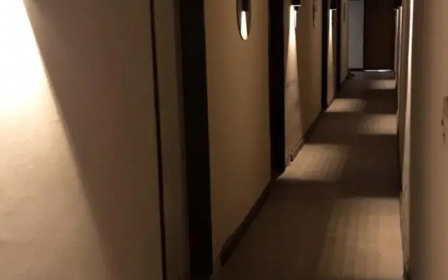 Once Plaza Hotel