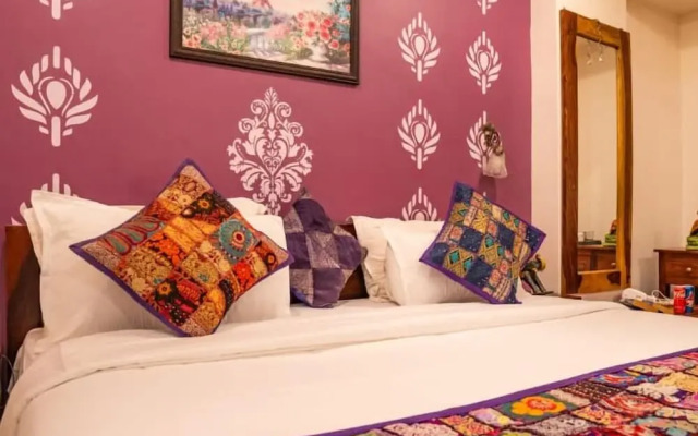 Hotel Golden Legacy - By PRAMANA EXP
