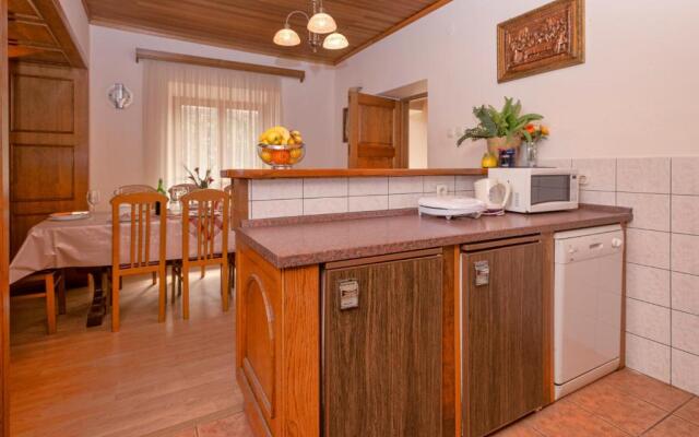 Holiday Home Leonida