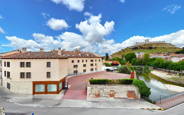AZZ Peñafiel Las Claras Hotel & Spa