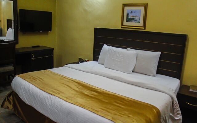 Banex Apartments
