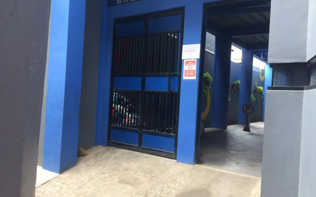 OYO 3728 Tunas Plaza Residence