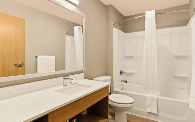 LivAway Suites Tri-Cities- Richland