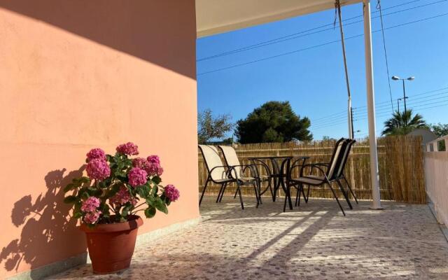 Athens Riviera: 2 bed / 3' walk from the beach