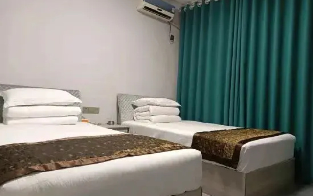 Southern Sunrise Hotel