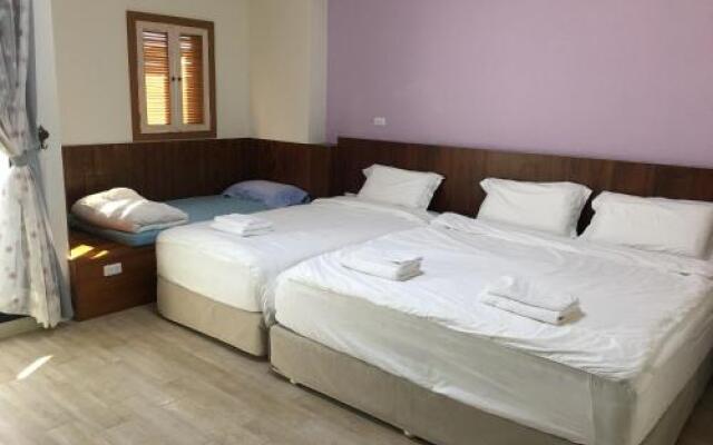 Hallelujah II Seaview Homestay
