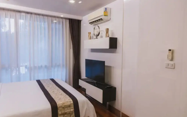 Beverly 33 Suites by PROMPT HOLIDAY HOME