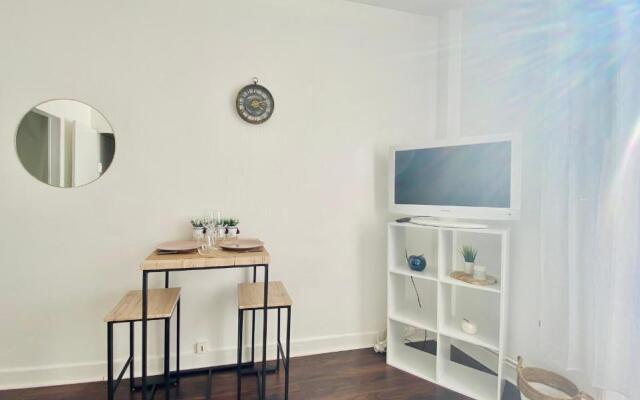 Studio Lumineux - Centre Ville - Wifi